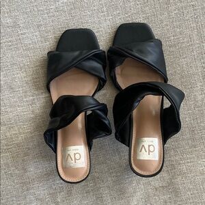 DV by Dolce Vita Women's Black Twisted Sandals